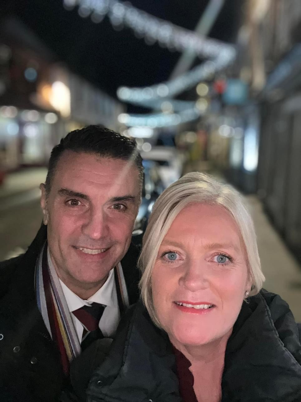 Matt Thompson Survivor volunteering at christmas carol service 23